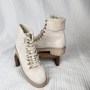 Raye Nico Boots Ivory 7 Faux Fur Chunky Lugz Rubber Sole Moto Style‎ Combat
